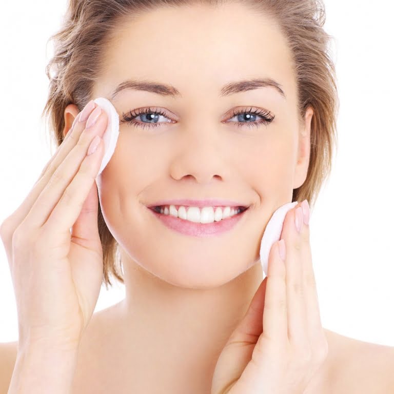 کاربرد-تونر-صورت