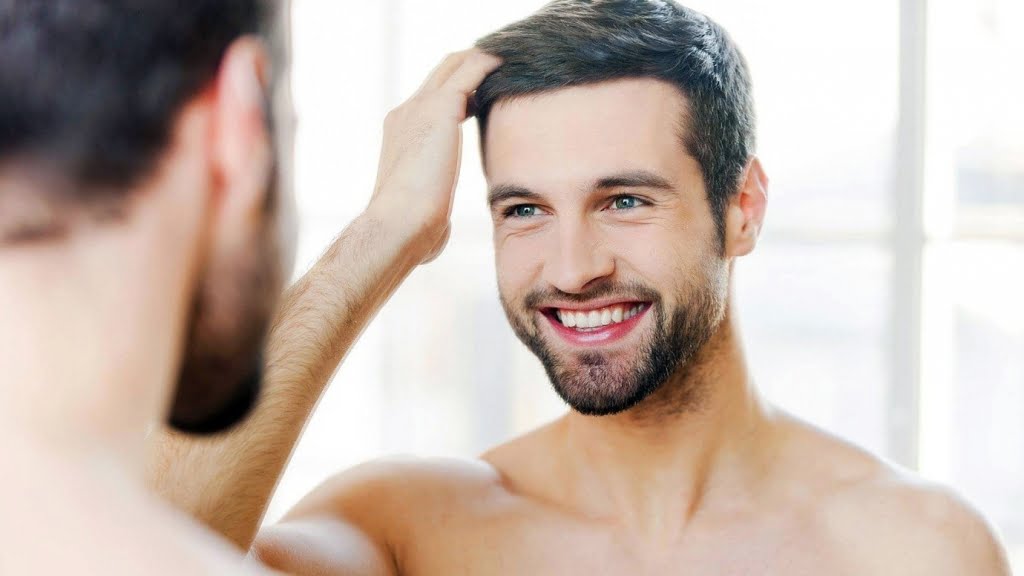 جلوگیری از ریزش مو در مردان با استفاده از کاشت مو