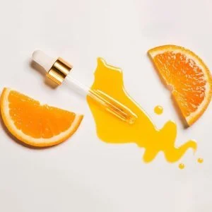 خواص سرم اسکوربیک اسید برای پوست