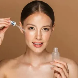 نحوه استفاده از نیاسینامید در روتین پوستی