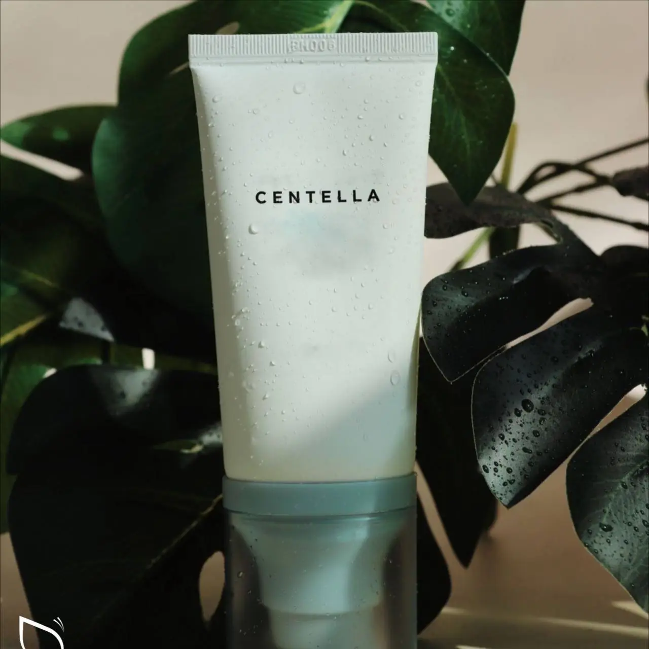 کرم مرطوب کننده سنتلا