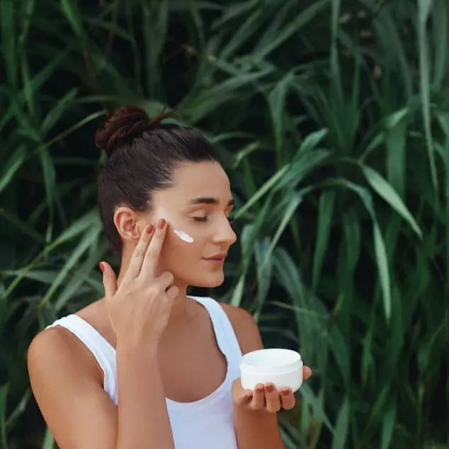 لایه برداری پوست در تابستان